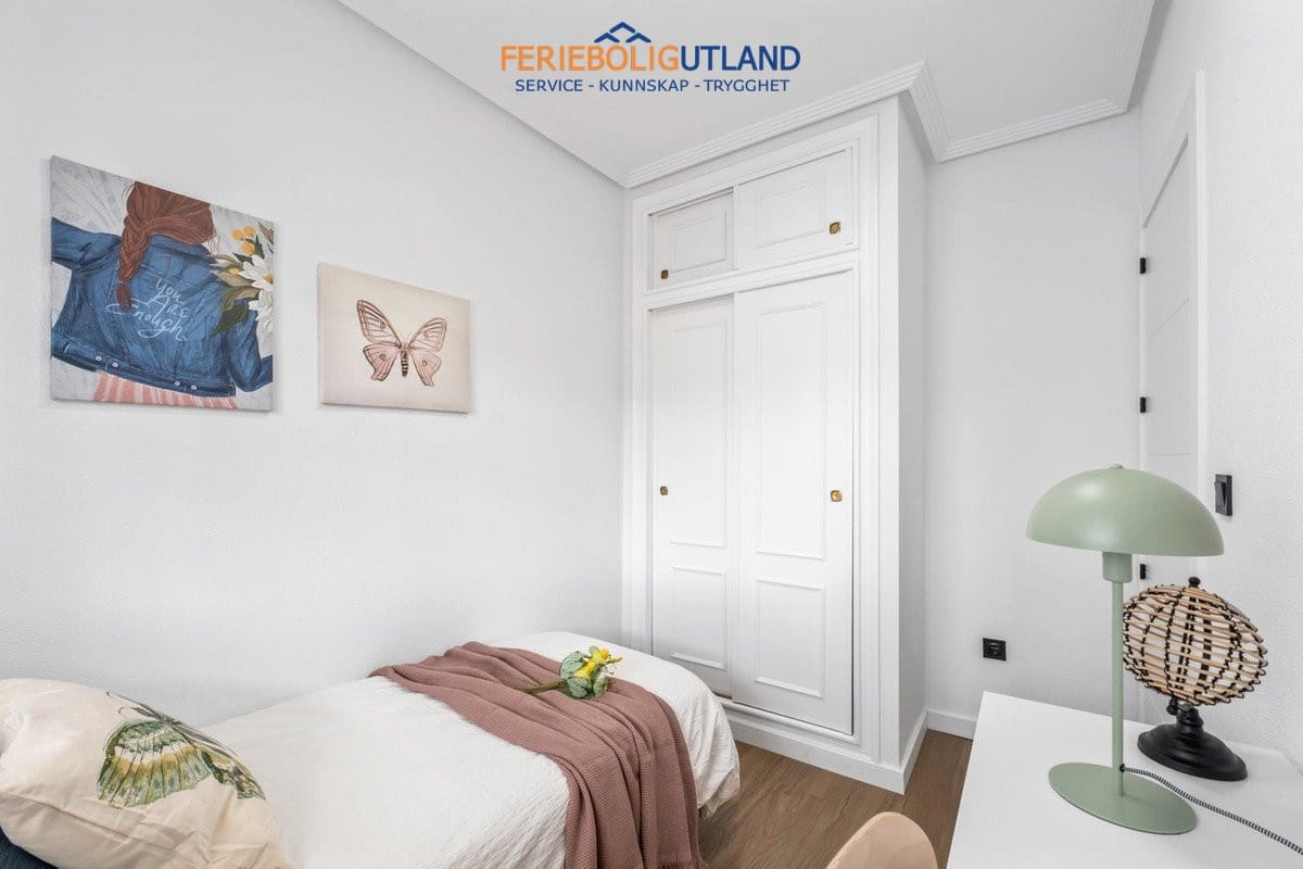 2 sypialnia Apartament na sprzedaż w Playa Flamenca z basenem garażem - 194 800 € (Ref: 10054319)