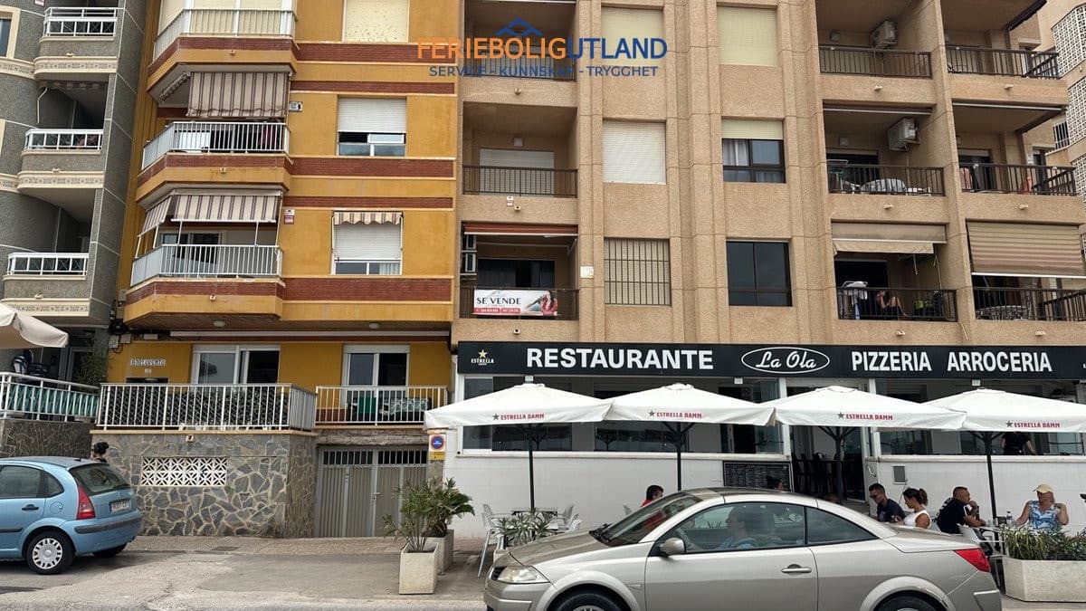 2 Zimmer Apartment zu verkaufen in Torrevieja mit Garage - 239.995 € (Ref: 10057180)