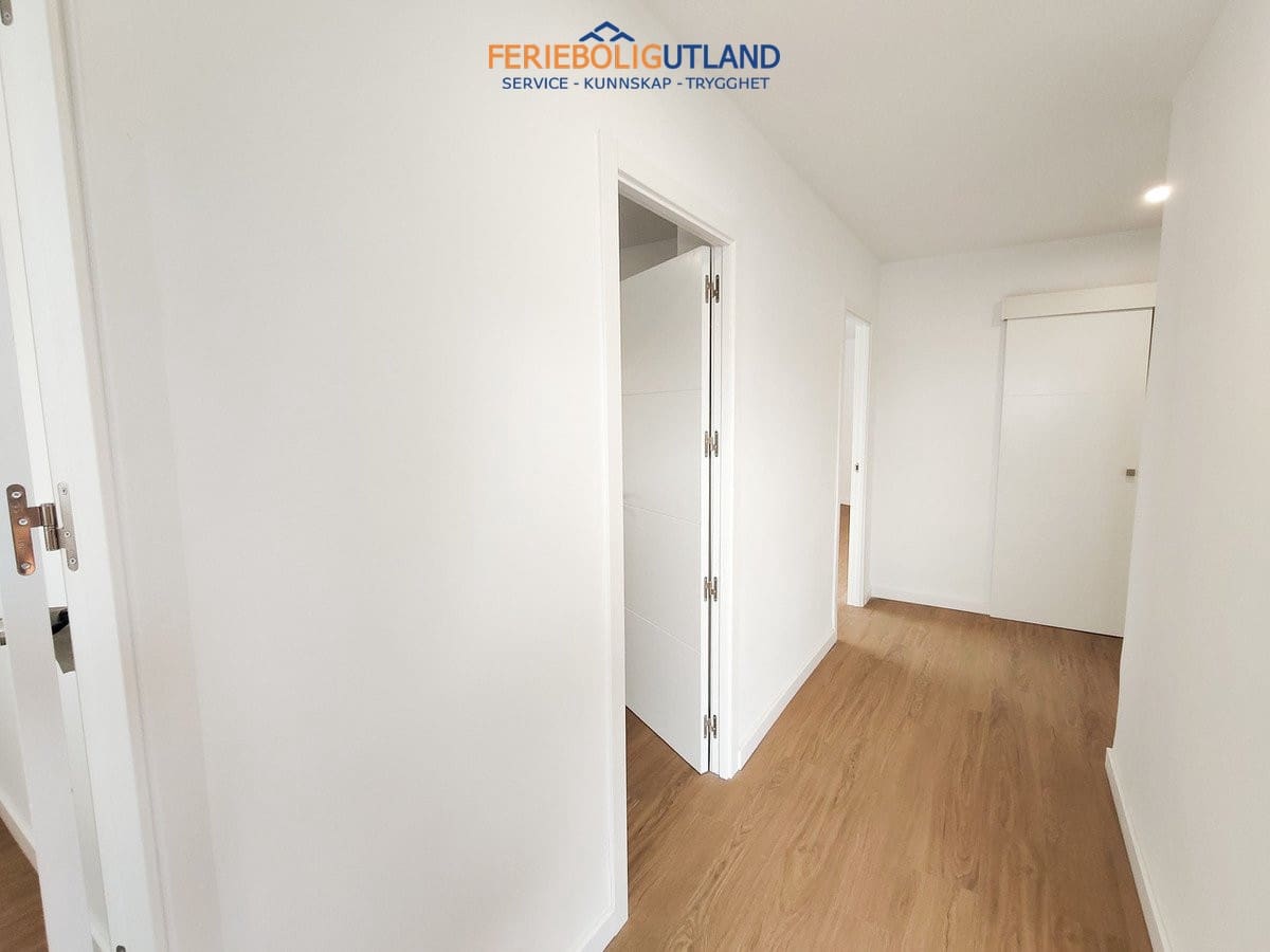 3 soverom Leilighet til salgs i La Zenia med svømmebasseng garasje - € 269 000 (Ref: 10057181)