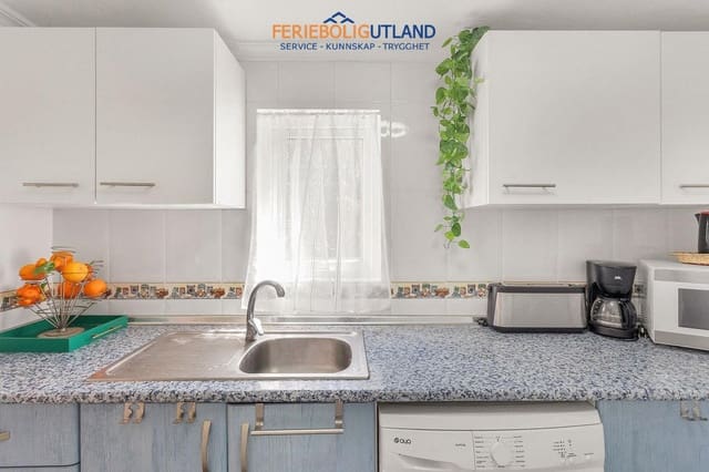 4 Zimmer Villa zu verkaufen in Torrevieja mit Pool Garage - 499.000 € (Ref: 10057182)