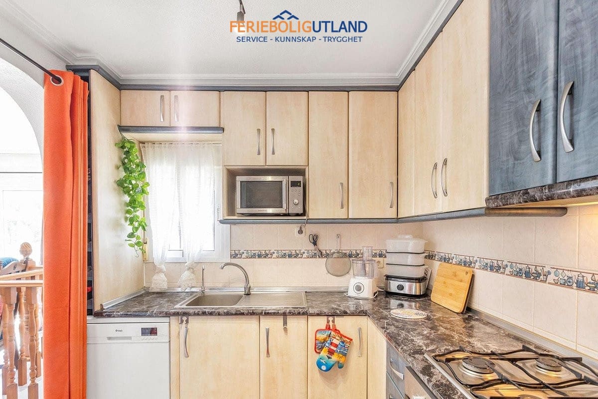4 Zimmer Villa zu verkaufen in Torrevieja mit Pool Garage - 499.000 € (Ref: 10057182)