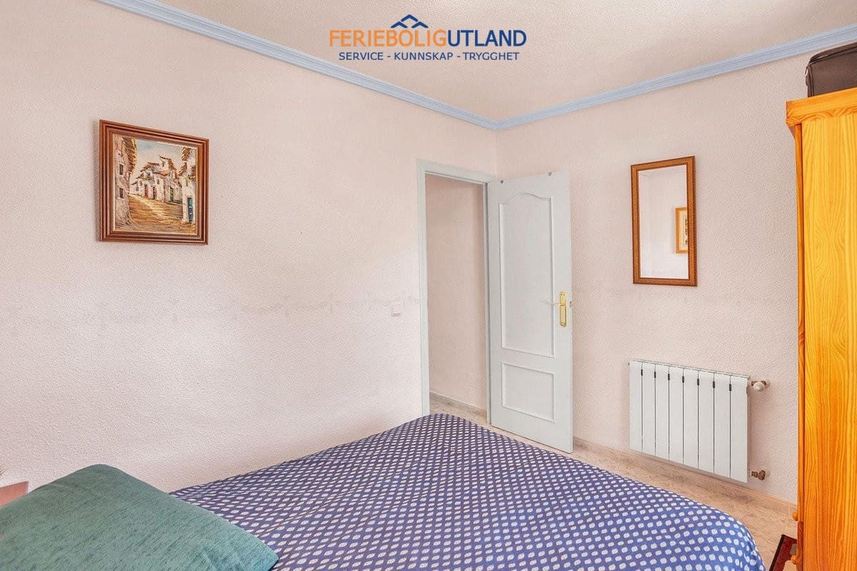 4 Zimmer Villa zu verkaufen in Torrevieja mit Pool Garage - 499.000 € (Ref: 10057182)