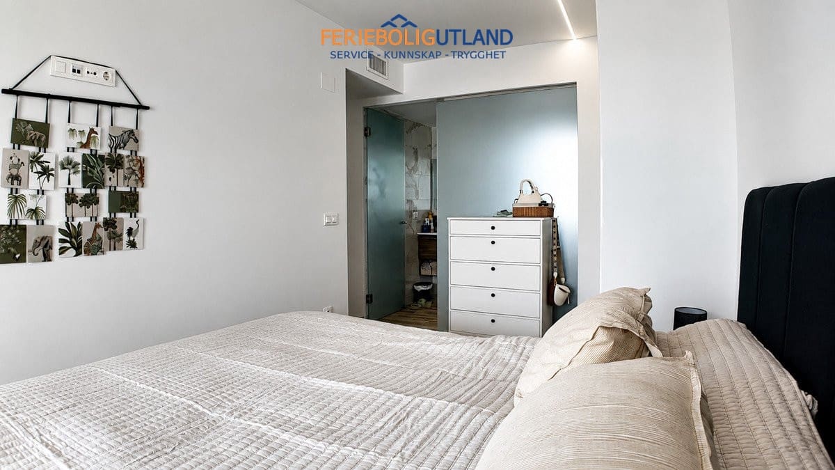 3 soverom Penthouse til salgs i Villamartin med svømmebasseng garasje - € 385 000 (Ref: 10057183)