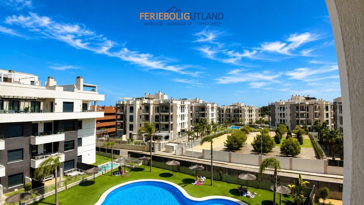 3 soverom Penthouse til salgs i Villamartin med svømmebasseng garasje - € 385 000 (Ref: 10057183)