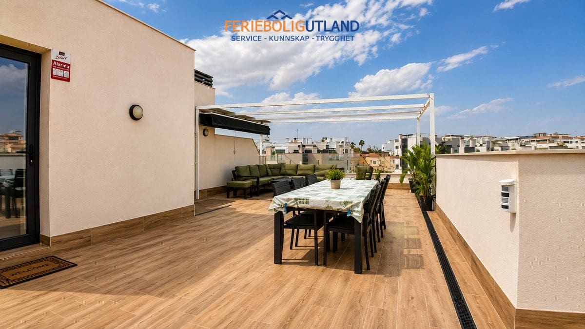 3 soverom Penthouse til salgs i Villamartin med svømmebasseng garasje - € 385 000 (Ref: 10057183)