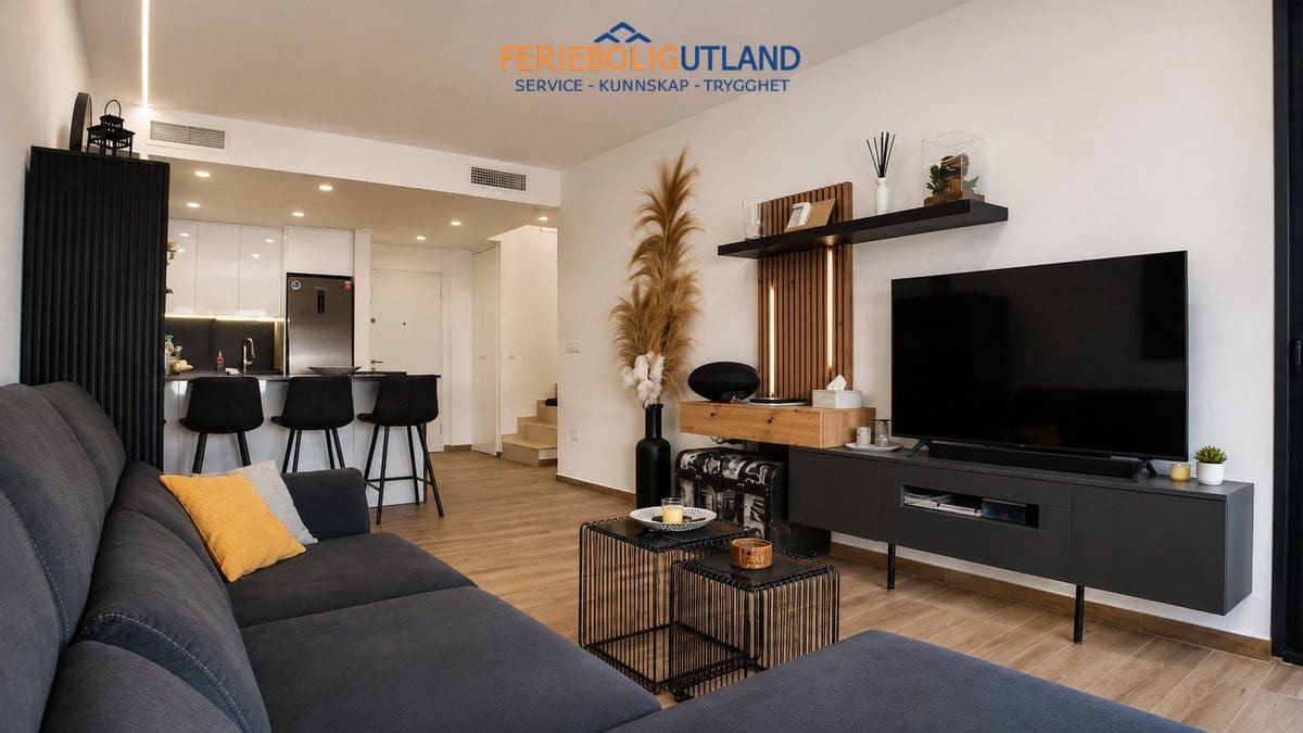 3 soverom Penthouse til salgs i Villamartin med svømmebasseng garasje - € 385 000 (Ref: 10057183)