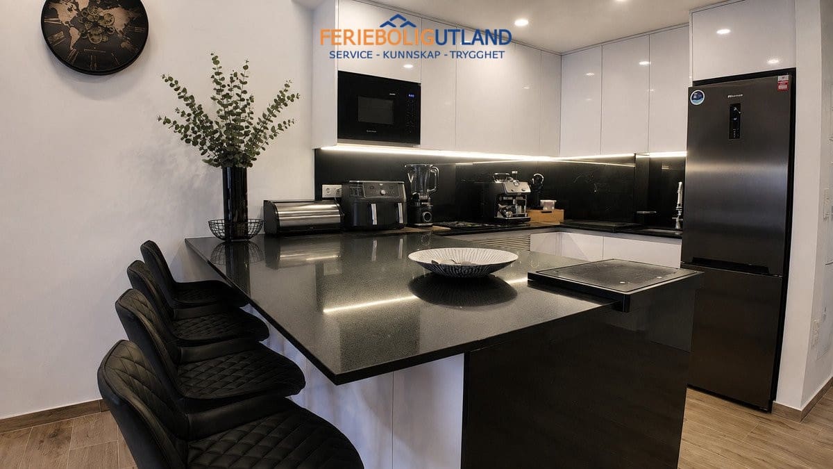 3 soverom Penthouse til salgs i Villamartin med svømmebasseng garasje - € 385 000 (Ref: 10057183)