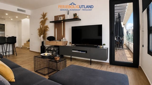 3 soverom Penthouse til salgs i Villamartin, Orihuela med svømmebasseng garasje - € 385 000 (Ref: 10057183)
