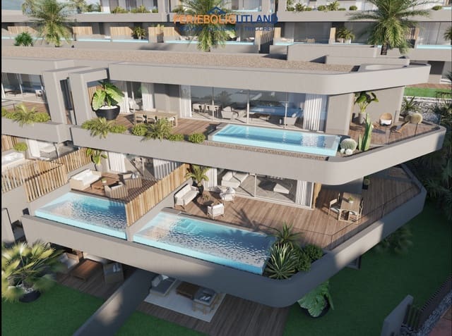 Ático de 3 habitaciones en Callao Salvaje - Playa Paraíso, Adeje en venta con piscina garaje - 1.450.000 € (Ref: 10065111)