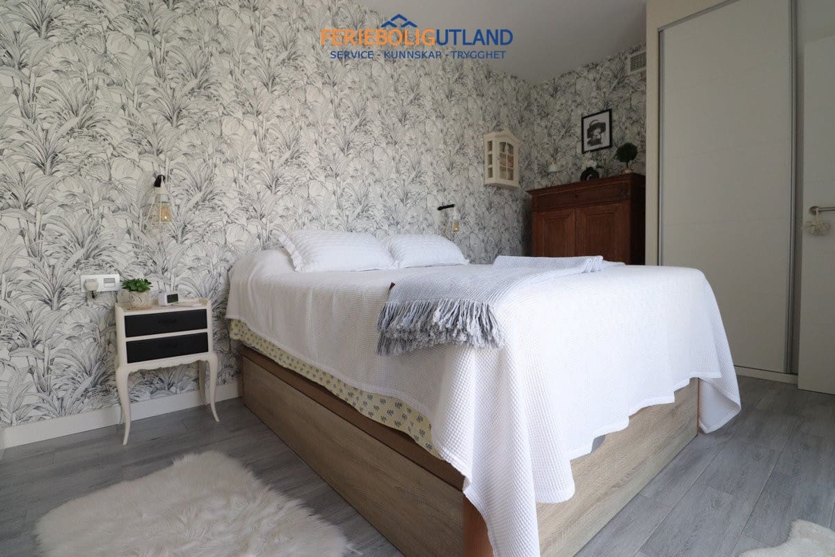 3 quarto Moradia Geminada para venda em Daya Vieja com piscina garagem - 375 000 € (Ref: 10072864)