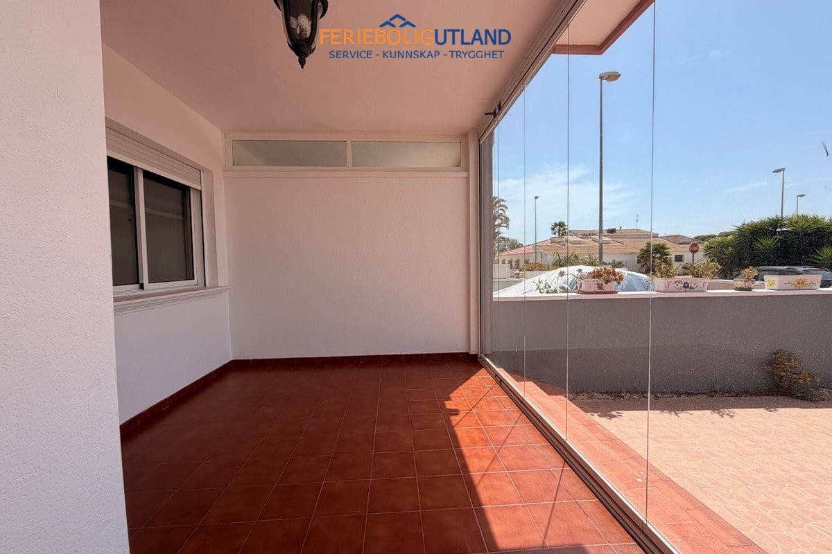 Casa de 3 habitaciones en Ciudad Quesada en venta con piscina garaje - 239.995 € (Ref: 10073364)