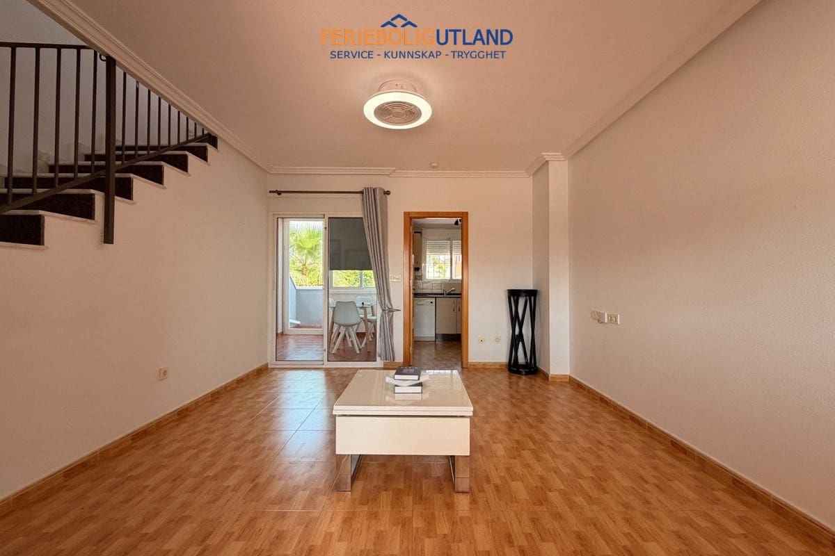 Casa de 3 habitaciones en Ciudad Quesada en venta con piscina garaje - 239.995 € (Ref: 10073364)