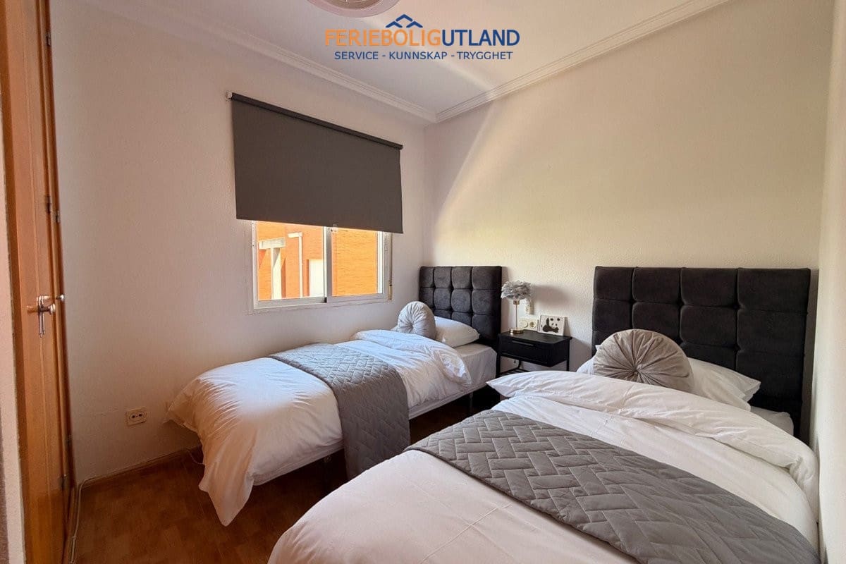 Casa de 3 habitaciones en Ciudad Quesada en venta con piscina garaje - 239.995 € (Ref: 10073364)