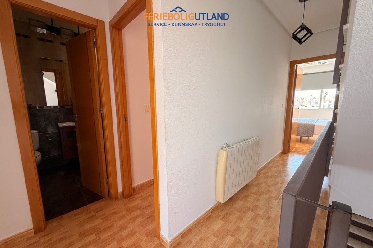Casa de 3 habitaciones en Ciudad Quesada en venta con piscina garaje - 239.995 € (Ref: 10073364)