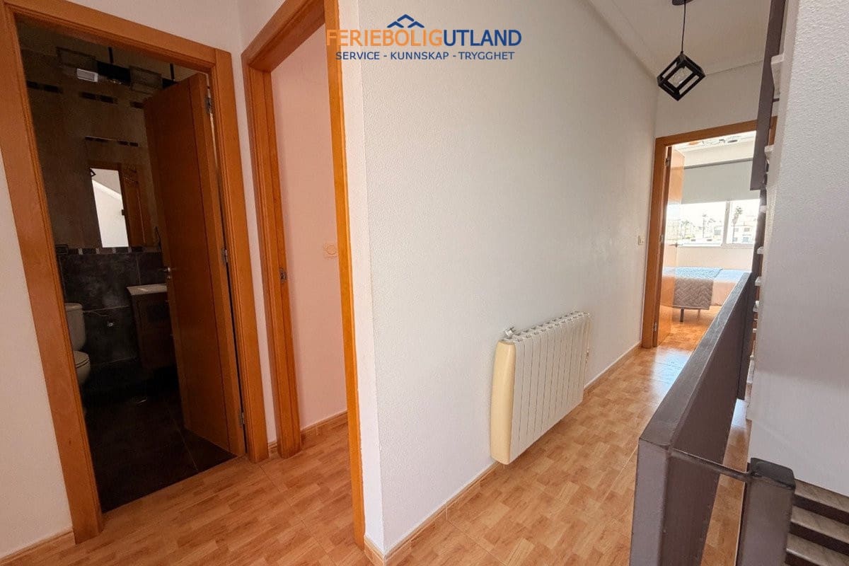 Casa de 3 habitaciones en Ciudad Quesada en venta con piscina garaje - 239.995 € (Ref: 10073364)