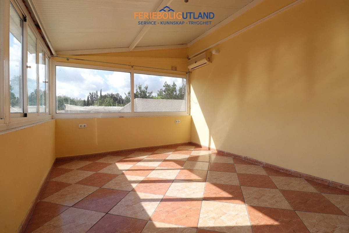4 camera da letto Villa in vendita in Almoradi con piscina garage - 289.000 € (Rif: 10073366)