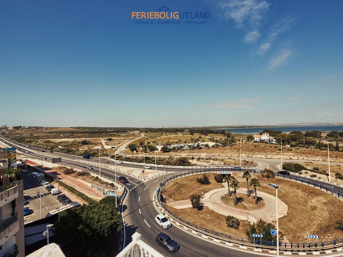 2 Zimmer Apartment zu verkaufen in La Mata mit Pool - 168.000 € (Ref: 10073367)