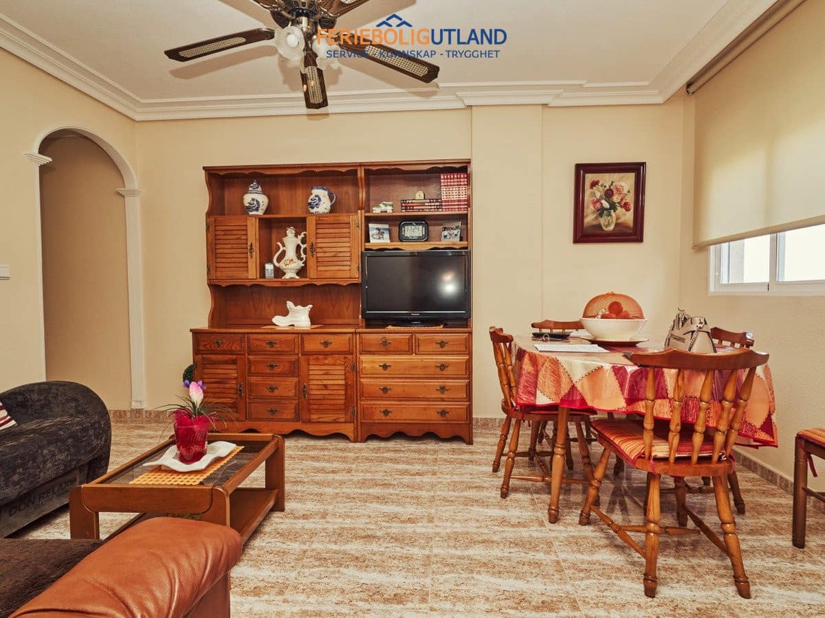 2 Zimmer Apartment zu verkaufen in La Mata mit Pool - 168.000 € (Ref: 10073367)
