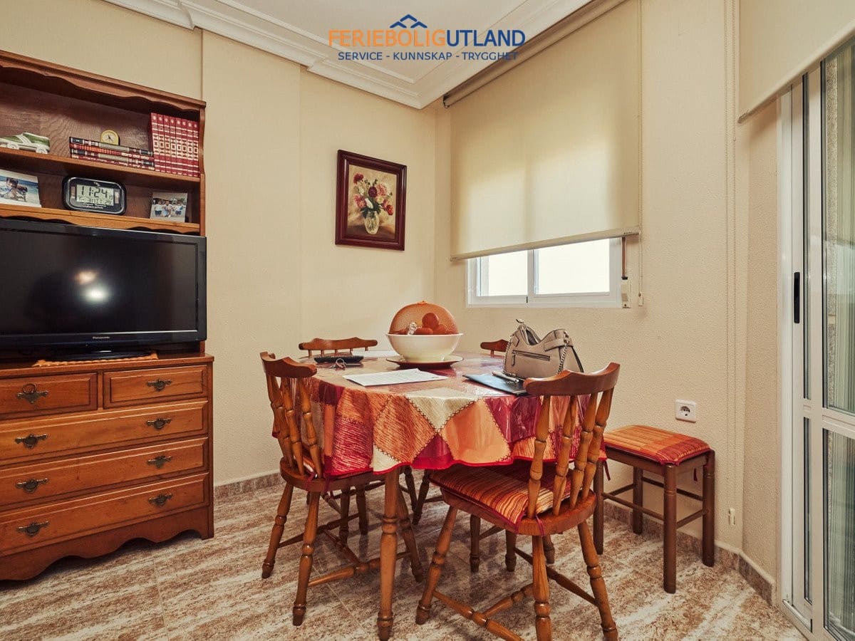 2 Zimmer Apartment zu verkaufen in La Mata mit Pool - 168.000 € (Ref: 10073367)