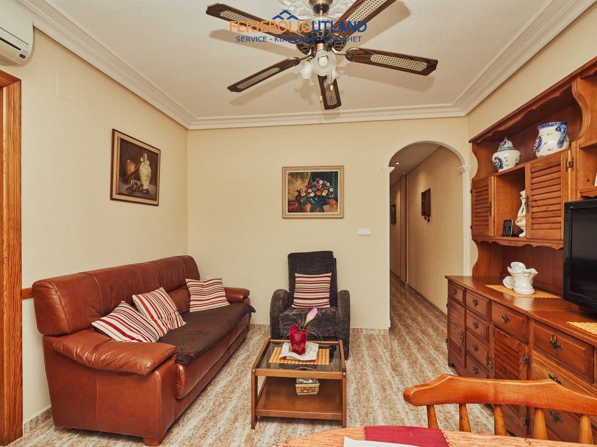 2 Zimmer Apartment zu verkaufen in La Mata mit Pool - 168.000 € (Ref: 10073367)