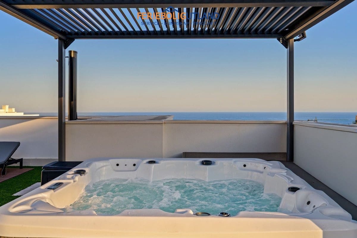 4 slaapkamer Penthouse te koop in Benalmadena met zwembad garage - € 2.100.000 (Ref: 10073368)