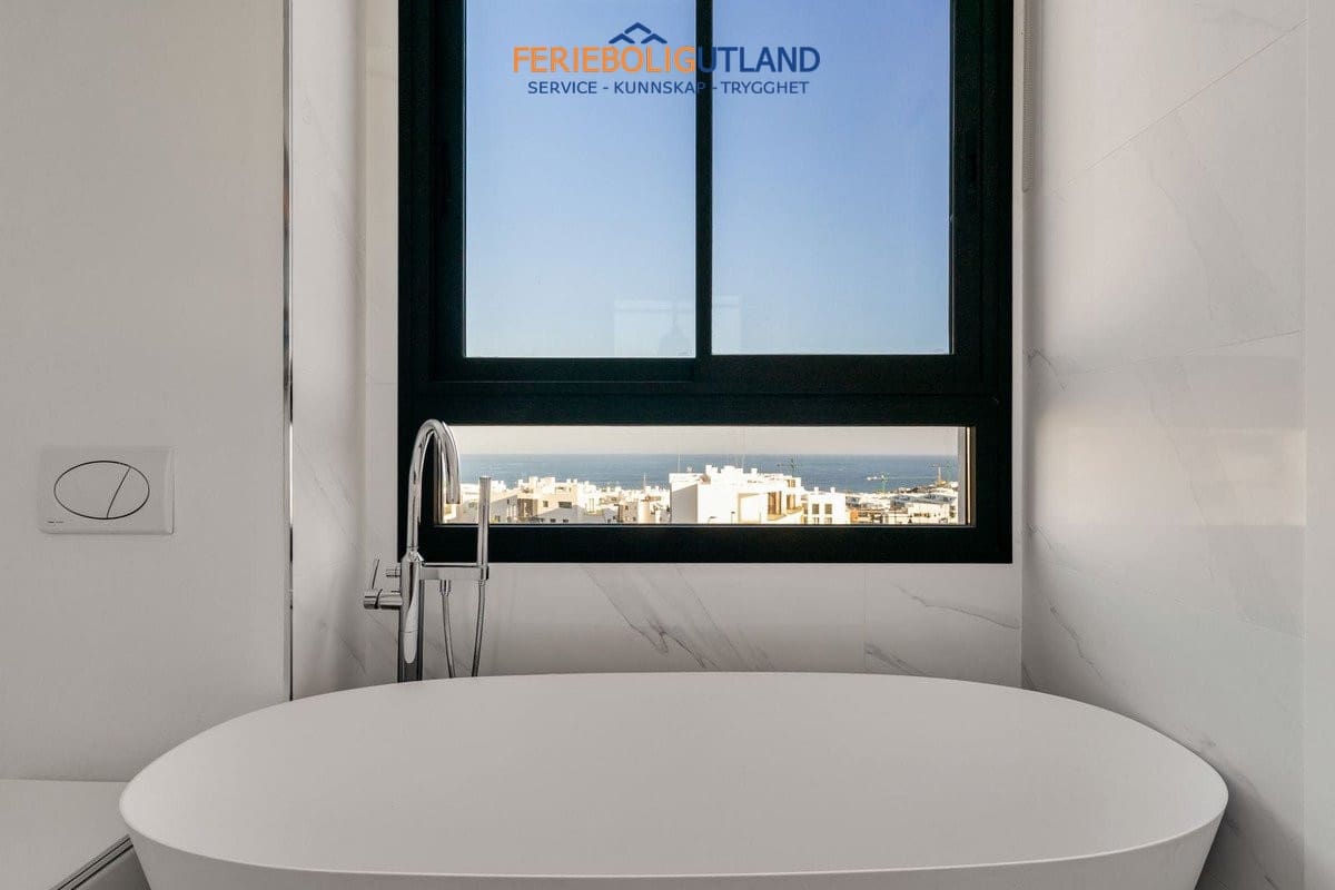 4 slaapkamer Penthouse te koop in Benalmadena met zwembad garage - € 2.100.000 (Ref: 10073368)