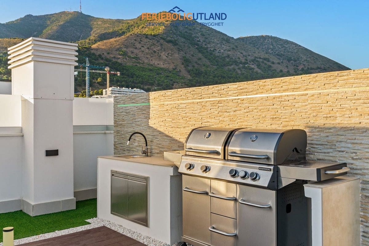 4 slaapkamer Penthouse te koop in Benalmadena met zwembad garage - € 2.100.000 (Ref: 10073368)