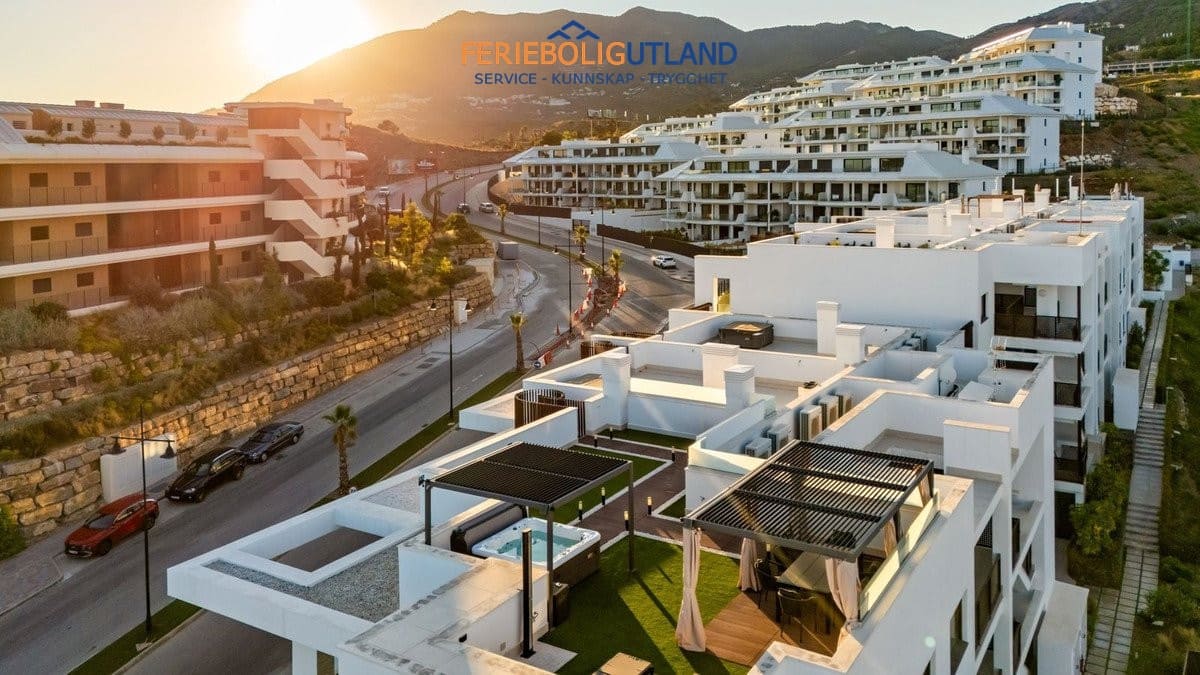 4 slaapkamer Penthouse te koop in Benalmadena met zwembad garage - € 2.100.000 (Ref: 10073368)