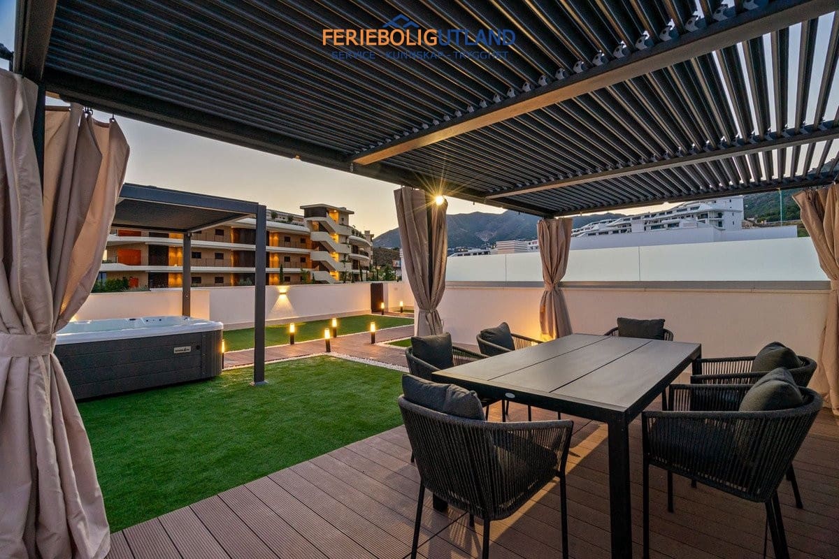 4 slaapkamer Penthouse te koop in Benalmadena met zwembad garage - € 2.100.000 (Ref: 10073368)