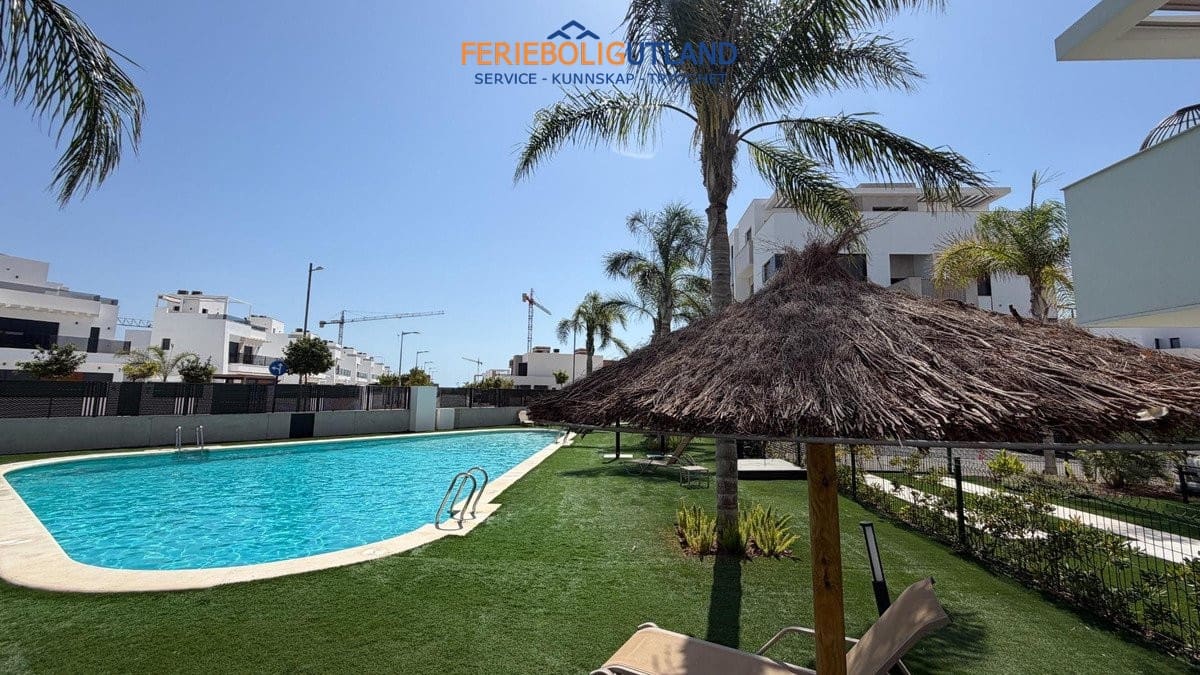 2 soveværelse Lejlighed til salg i Torre-Pacheco med swimmingpool garage - € 285.000 (Ref: 10073369)