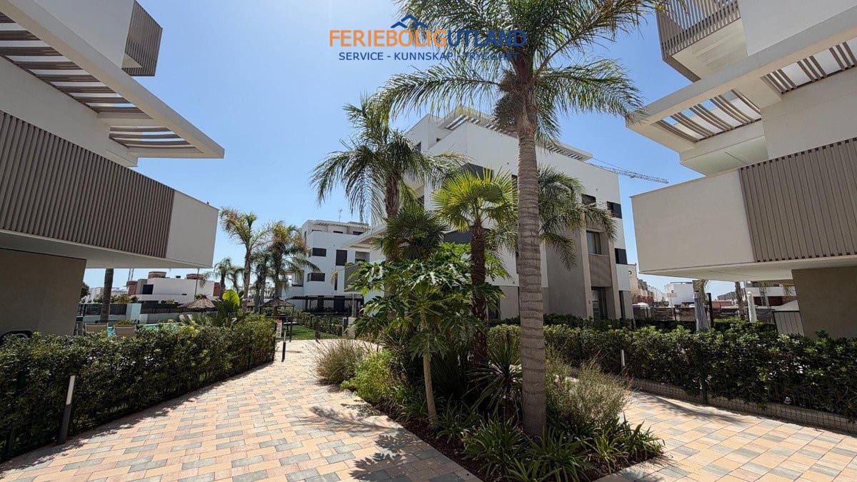 2 soveværelse Lejlighed til salg i Torre-Pacheco med swimmingpool garage - € 285.000 (Ref: 10073369)