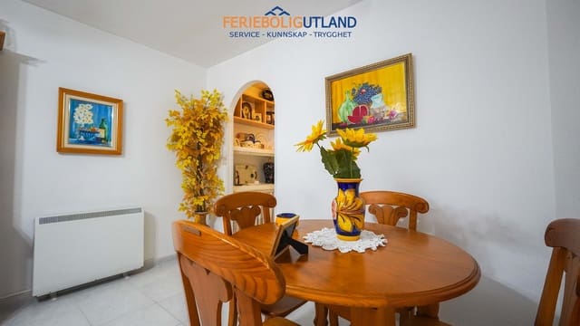 3 bedroom Apartment for sale in El Chaparral - La Siesta - La Torreta, Torrevieja with pool garage - € 210,000 (Ref: 10073371)
