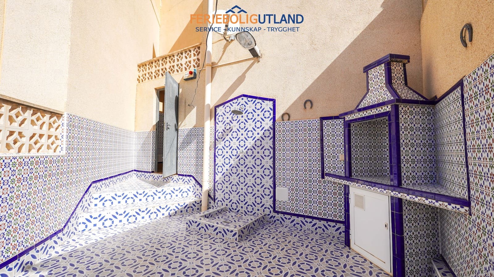 3 bedroom Apartment for sale in Torrevieja with pool garage - € 210,000 (Ref: 10073371)