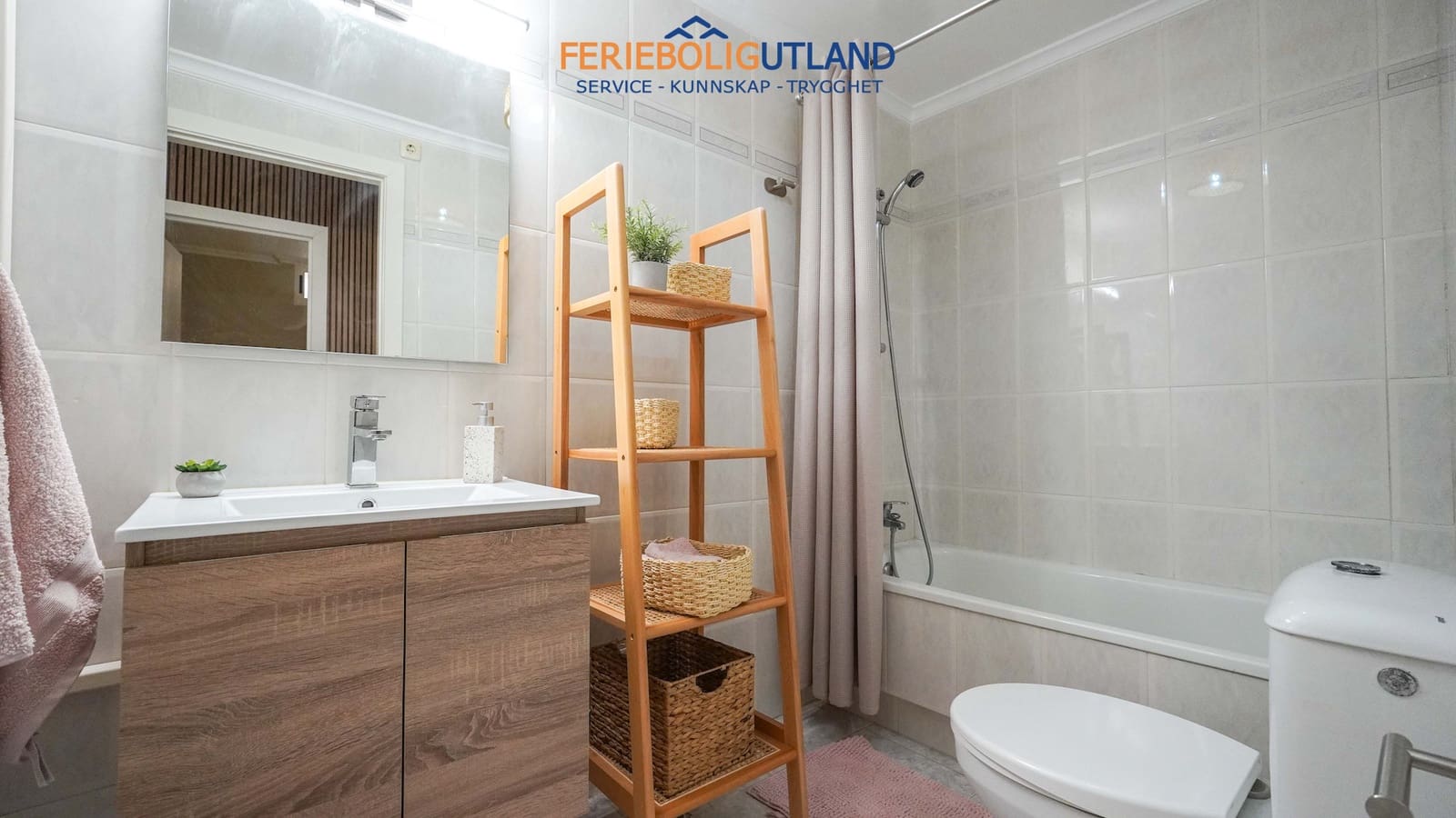 4 chambre Appartement à vendre à Torrevieja avec piscine - 225 000 € (Ref: 10076720)
