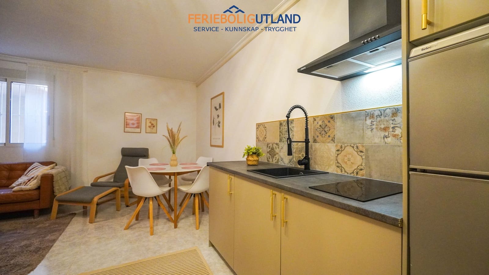 4 chambre Appartement à vendre à Torrevieja avec piscine - 225 000 € (Ref: 10076720)