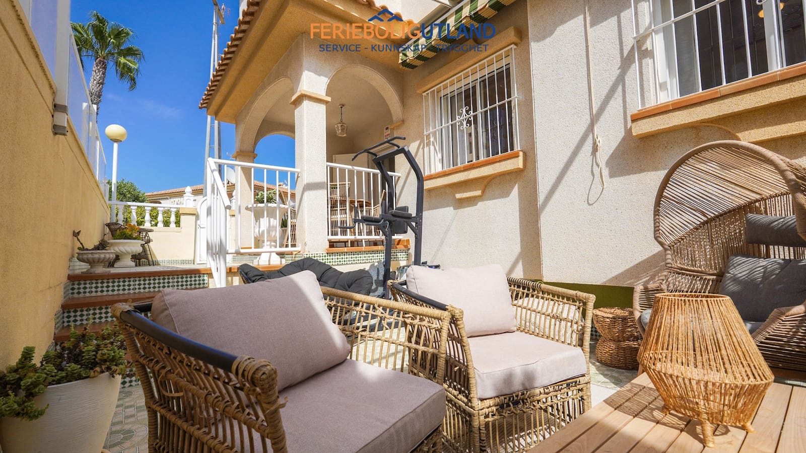 4 chambre Appartement à vendre à Torrevieja avec piscine - 225 000 € (Ref: 10076720)