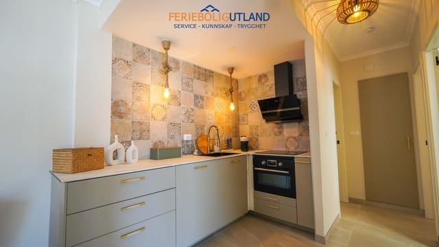 4 chambre Appartement à vendre à Torreblanca, Torrevieja avec piscine - 225 000 € (Ref: 10076720)