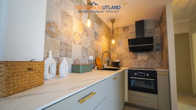 4 chambre Appartement à vendre à Torreblanca, Torrevieja avec piscine - 225 000 € (Ref: 10076720)