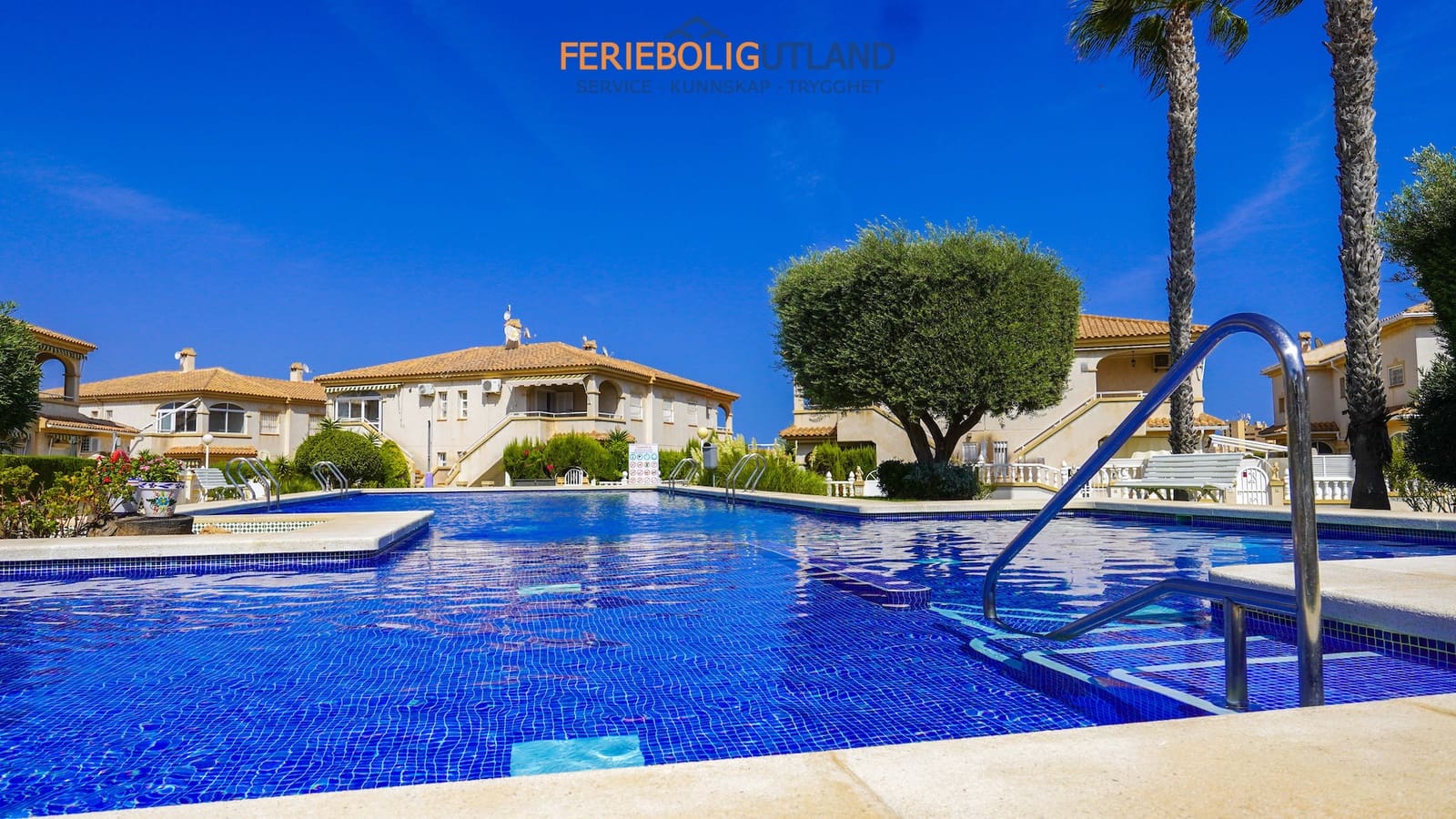 4 chambre Appartement à vendre à Torrevieja avec piscine - 225 000 € (Ref: 10076720)