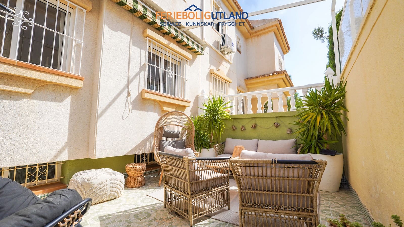 4 chambre Appartement à vendre à Torrevieja avec piscine - 225 000 € (Ref: 10076720)