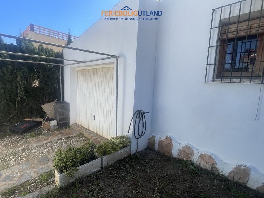 4 quarto Moradia para venda em Cabo Roig com piscina - 749 000 € (Ref: 10076970)