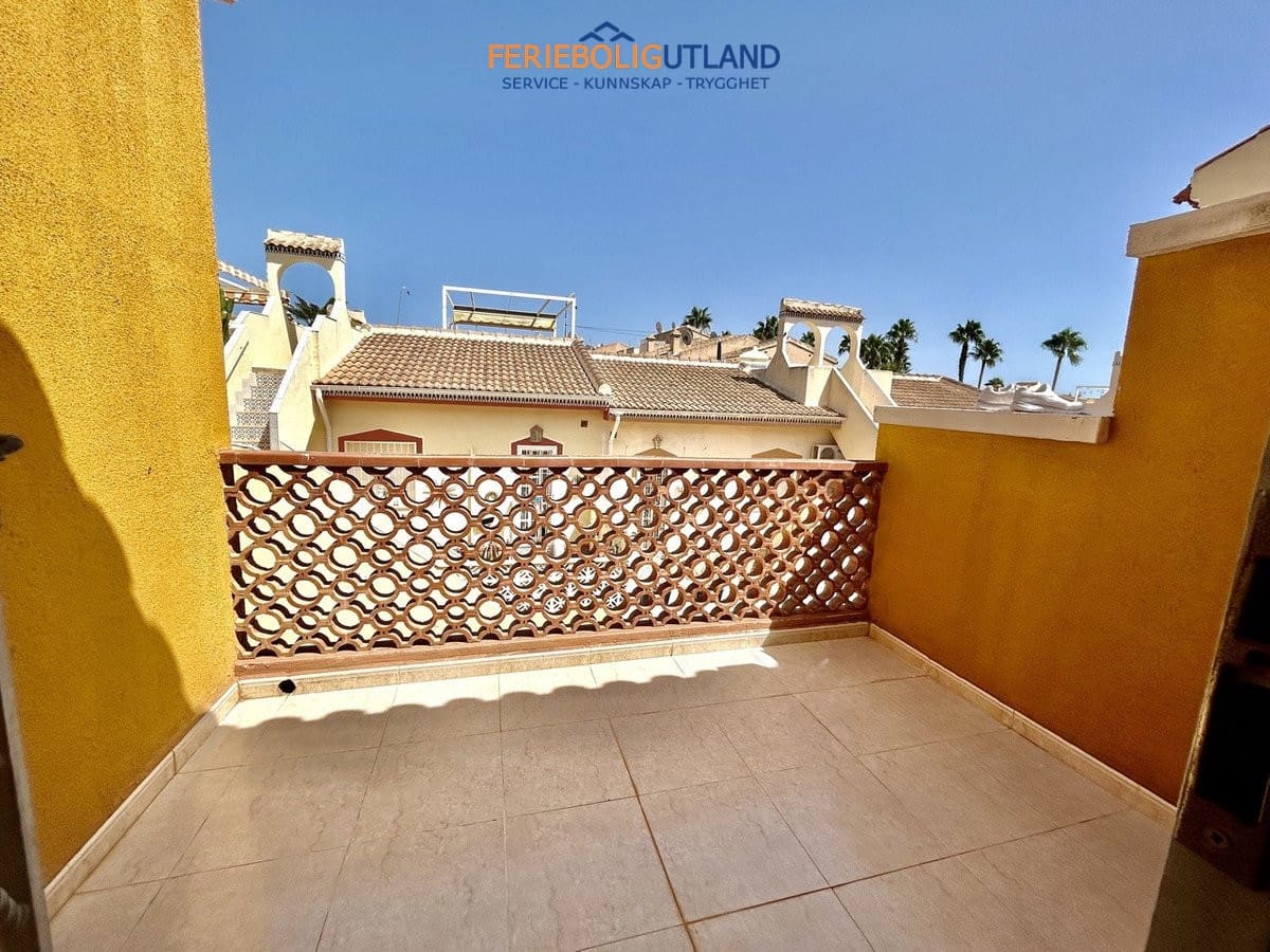 Casa de 3 habitaciones en Ciudad Quesada en venta con piscina garaje - 229.000 € (Ref: 10076971)
