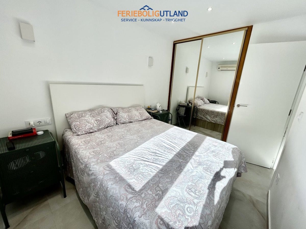 3 bedroom Townhouse for sale in Los Balcones with garage - € 210,000 (Ref: 10076972)