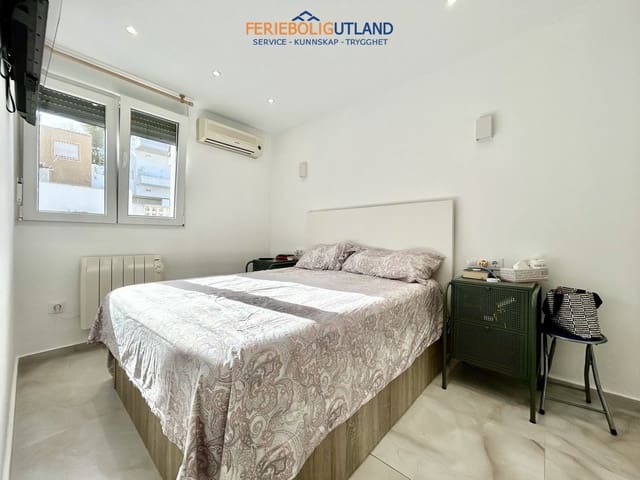 3 bedroom Townhouse for sale in Los Balcones with garage - € 210,000 (Ref: 10076972)