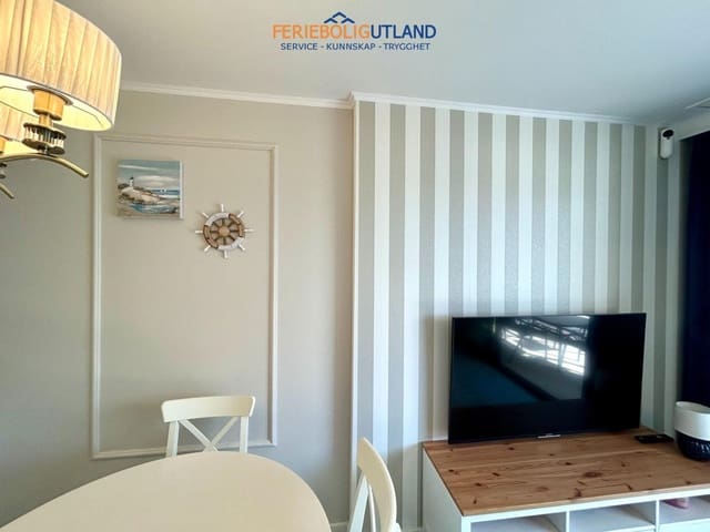 Apartamento de 2 habitaciones en Campoamor, Orihuela en venta con piscina garaje - 379.000 € (Ref: 10076976)
