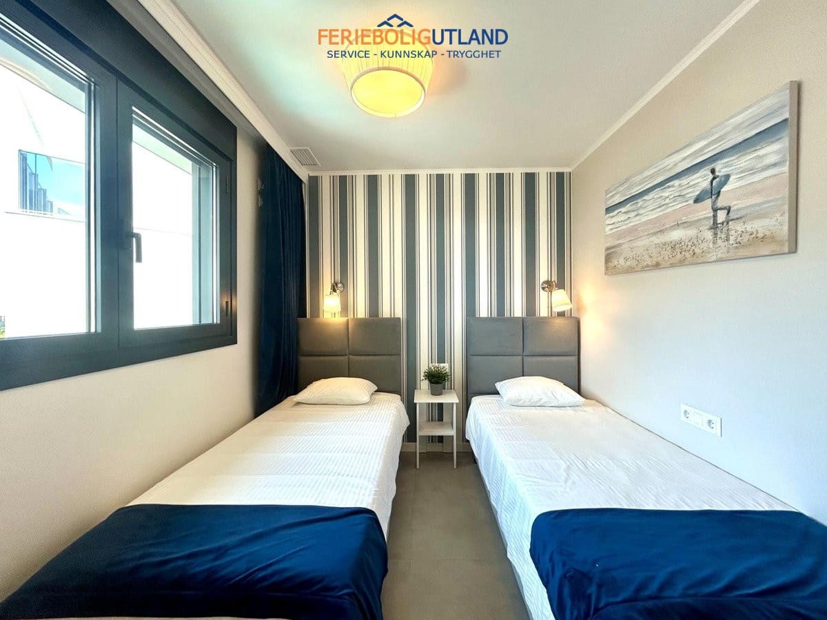 Apartamento de 2 habitaciones en Campoamor en venta con piscina garaje - 379.000 € (Ref: 10076976)