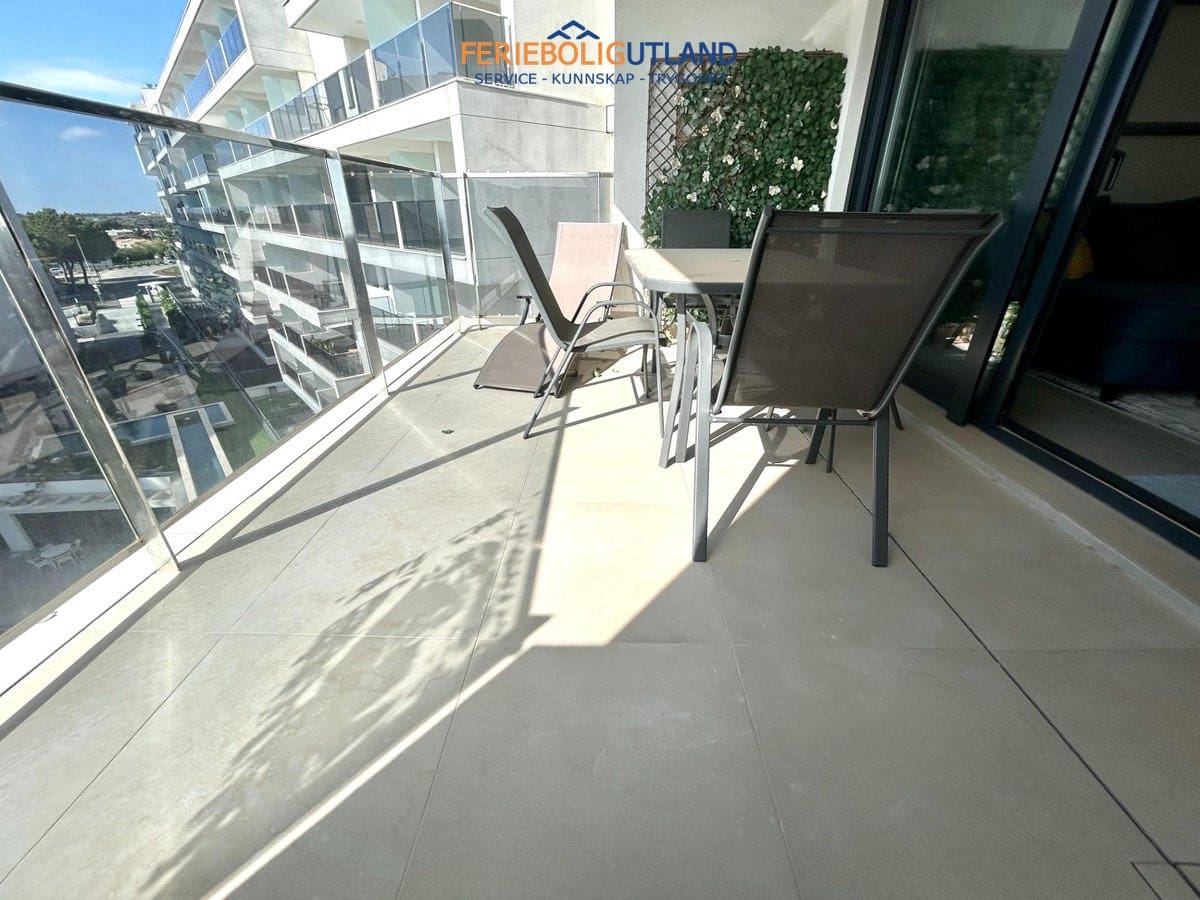 Apartamento de 2 habitaciones en Campoamor en venta con piscina garaje - 379.000 € (Ref: 10076976)