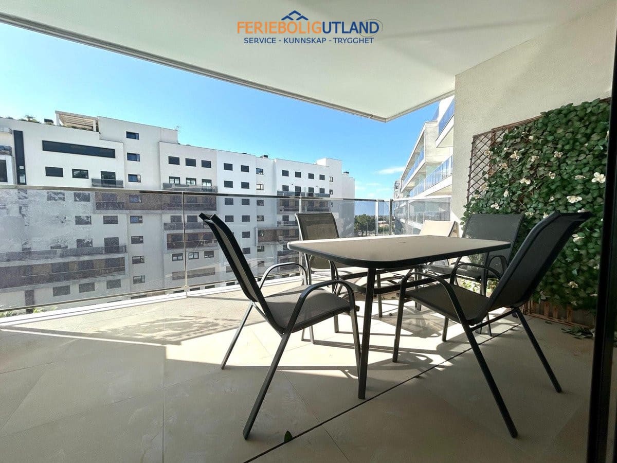 Apartamento de 2 habitaciones en Campoamor en venta con piscina garaje - 379.000 € (Ref: 10076976)