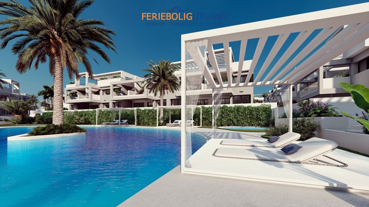 2 Zimmer Penthouse zu verkaufen in Los Balcones mit Pool Garage - 369.000 € (Ref: 10077028)