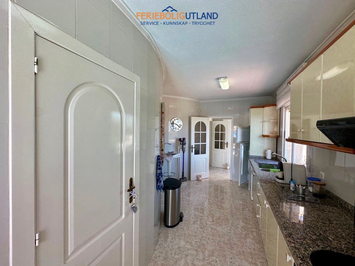 6 Zimmer Villa zu verkaufen in Ciudad Quesada mit Pool Garage - 845.000 € (Ref: 10077030)